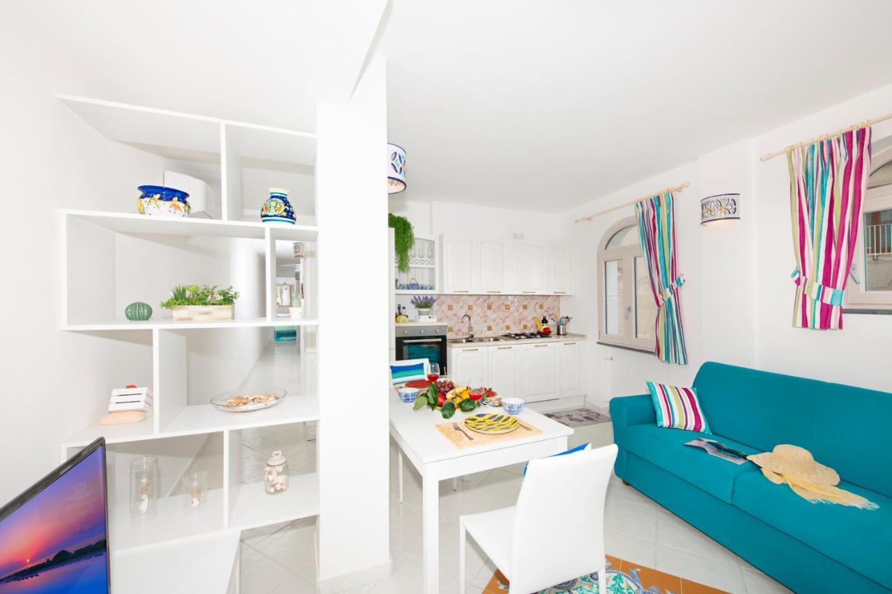 Casa Lucienne Daire Positano Dış mekan fotoğraf