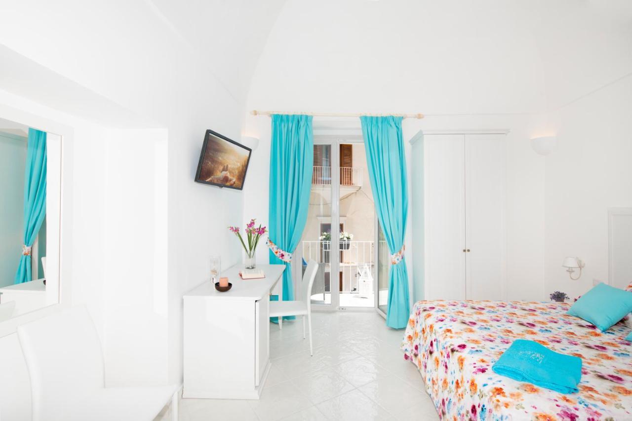 Casa Lucienne Daire Positano Dış mekan fotoğraf