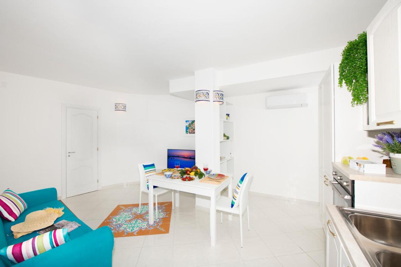 Casa Lucienne Daire Positano Dış mekan fotoğraf